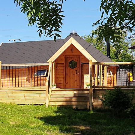 The Hive - Unique Log Cabin With Wood Burning Stove Ludchurch Exteriér fotografie
