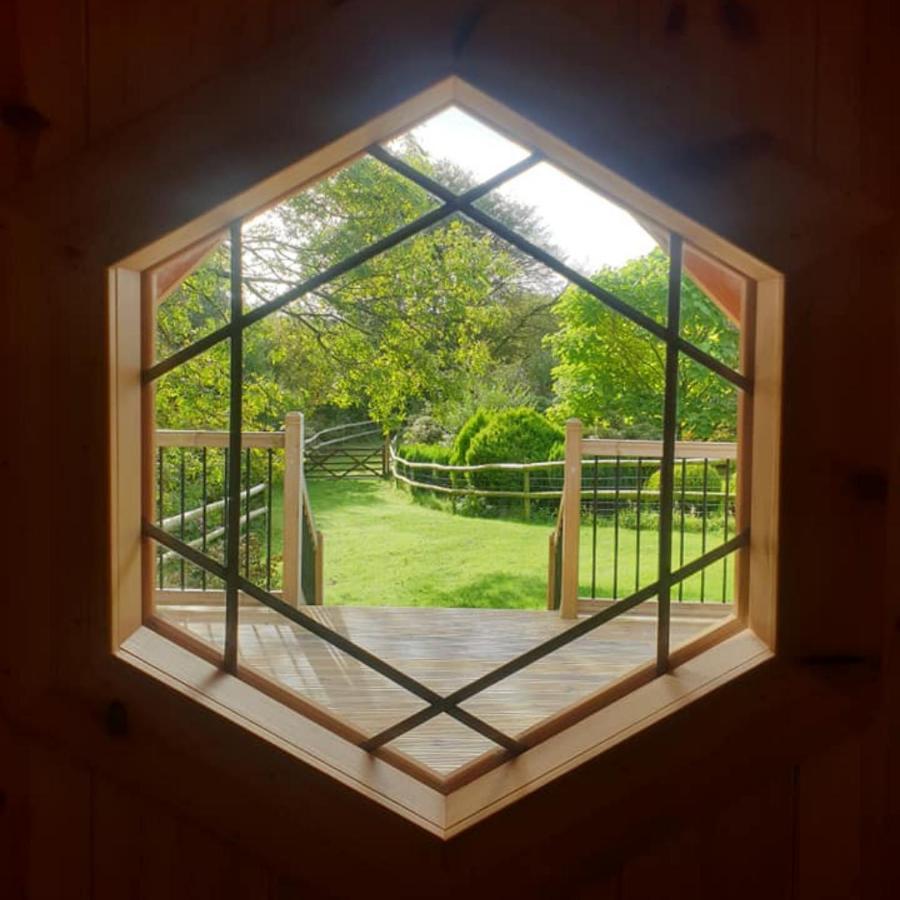 The Hive - Unique Log Cabin With Wood Burning Stove Ludchurch Exteriér fotografie
