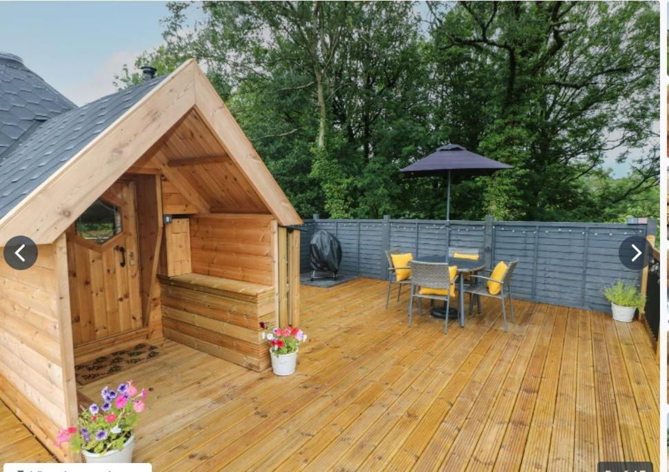 The Hive - Unique Log Cabin With Wood Burning Stove Ludchurch Exteriér fotografie