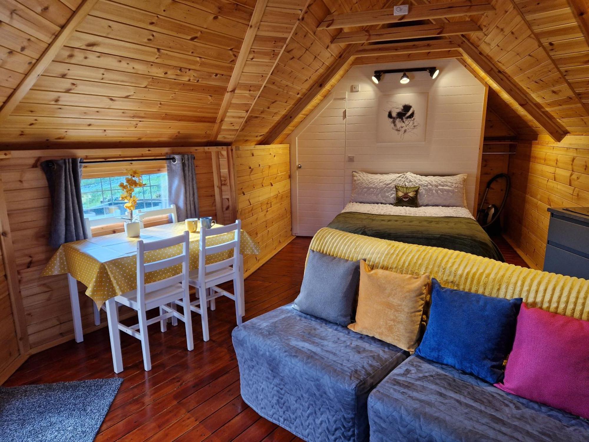 The Hive - Unique Log Cabin With Wood Burning Stove Ludchurch Exteriér fotografie